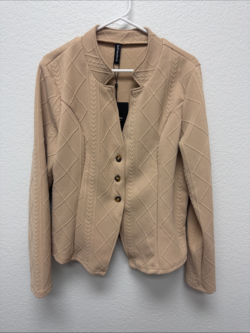 Just Fashion Now Cream-Tan Quilted Collarless Blazer